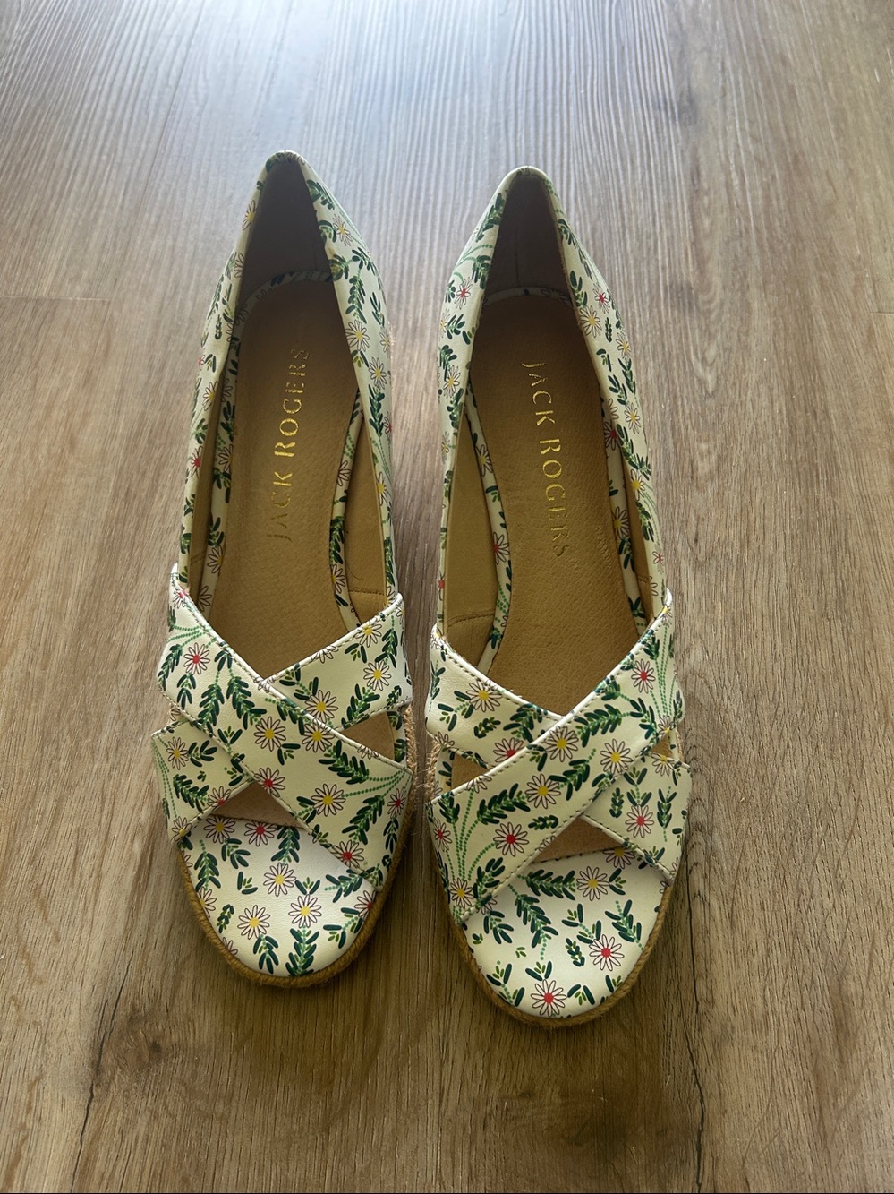 Jack Rogers White Floral Espadrille Wedge Sandals  NWOT  7.5